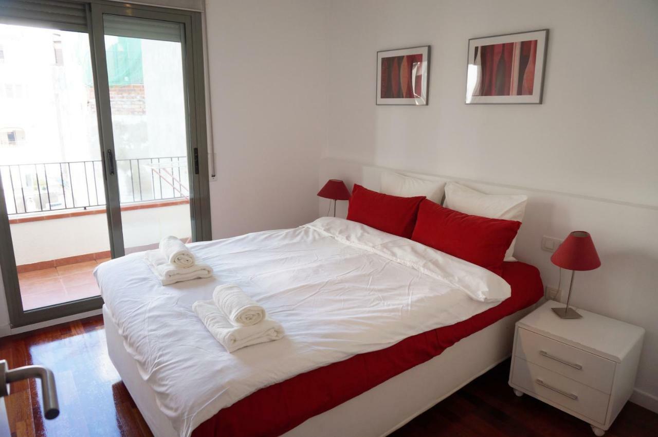 Happy Holiday Beach Home Sitges Eksteriør billede